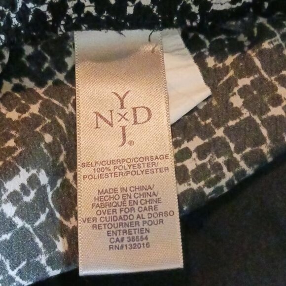 NYDJ Black Printed Jogger Pants Womens Size M Pull On Elastic Waist Tapered Leg - Picture 6 of 7